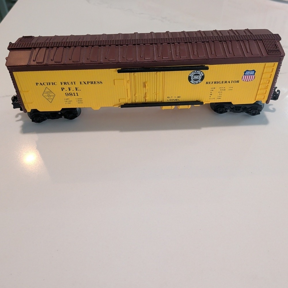 Lionel 6-9881 Rath Packing Co Reefer Car #9881 Limited Edition Vintage NIB NOS